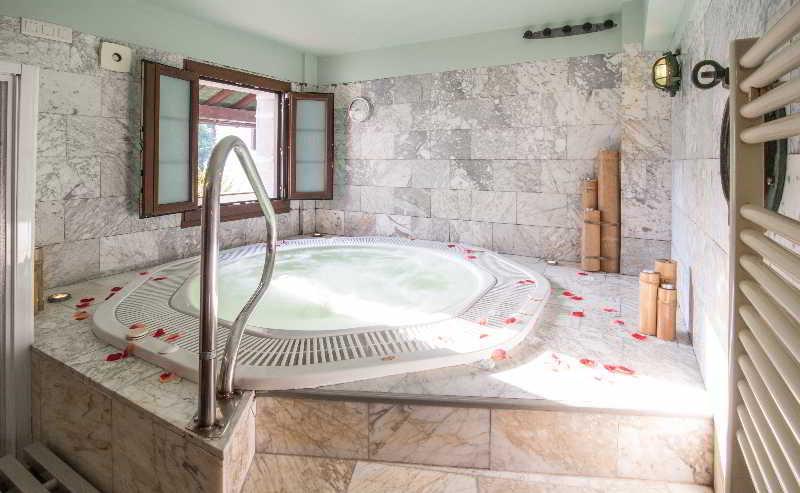 Hotel Spa Atxaspi Lesaka Bagian luar foto