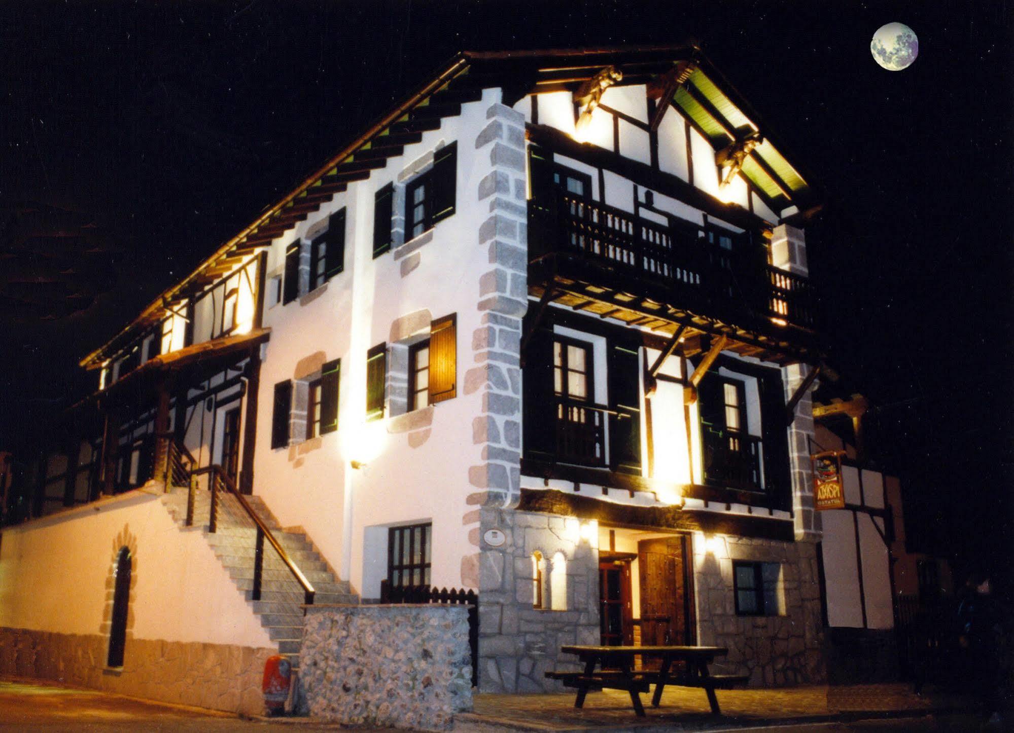 Hotel Spa Atxaspi Lesaka Bagian luar foto