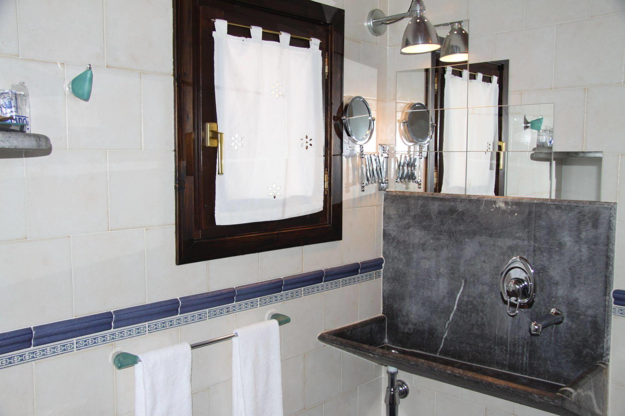 Hotel Spa Atxaspi Lesaka Bagian luar foto